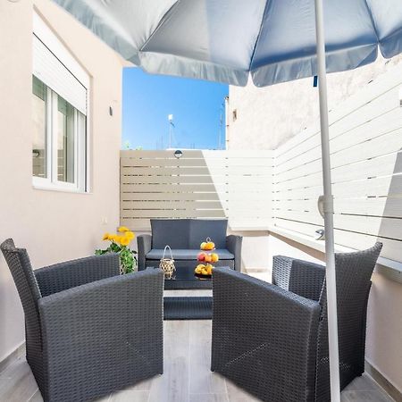 Sophia'S Comfortable Home With A Private Backyard Gazi Extérieur photo