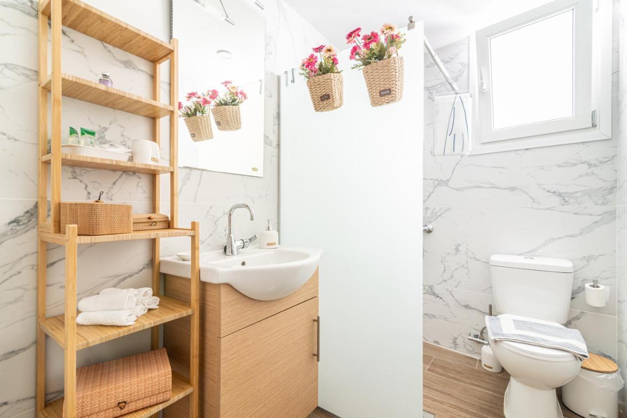 Sophia'S Comfortable Home With A Private Backyard Gazi Extérieur photo