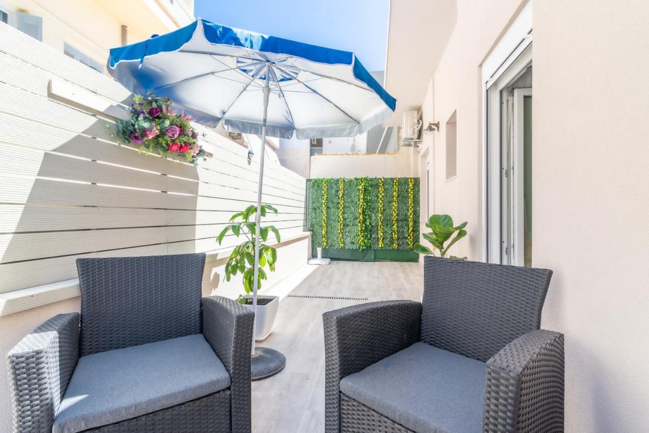 Sophia'S Comfortable Home With A Private Backyard Gazi Extérieur photo
