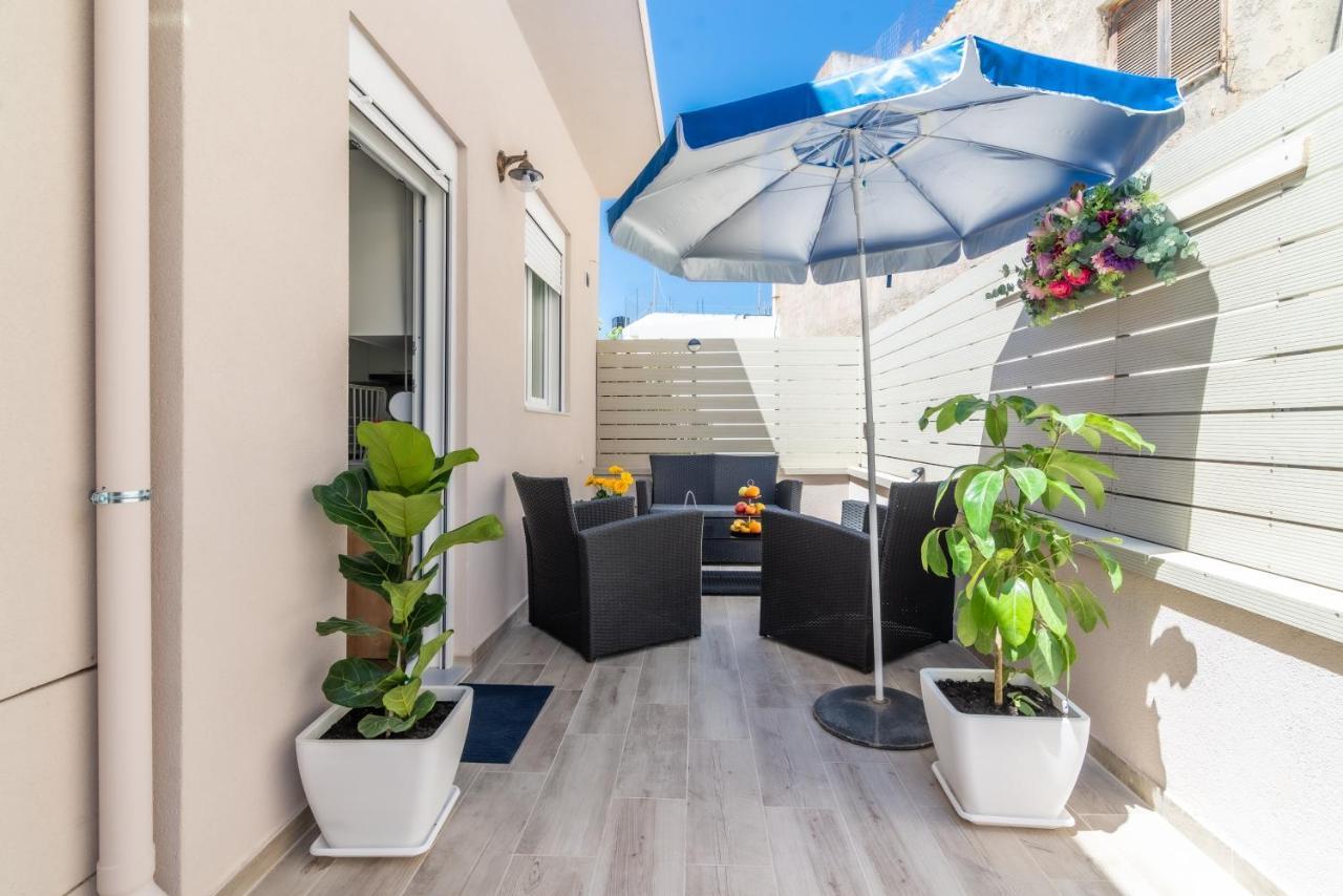Sophia'S Comfortable Home With A Private Backyard Gazi Extérieur photo
