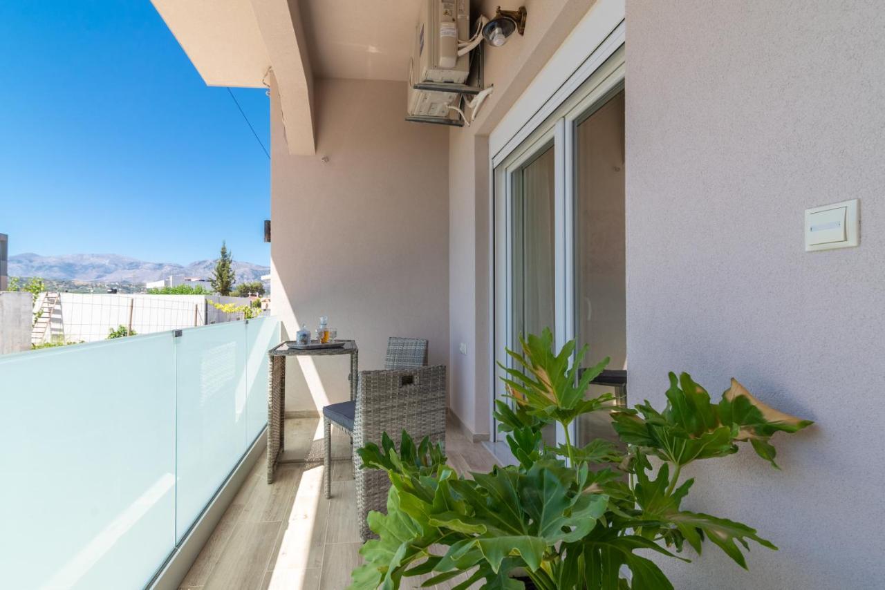 Sophia'S Comfortable Home With A Private Backyard Gazi Extérieur photo